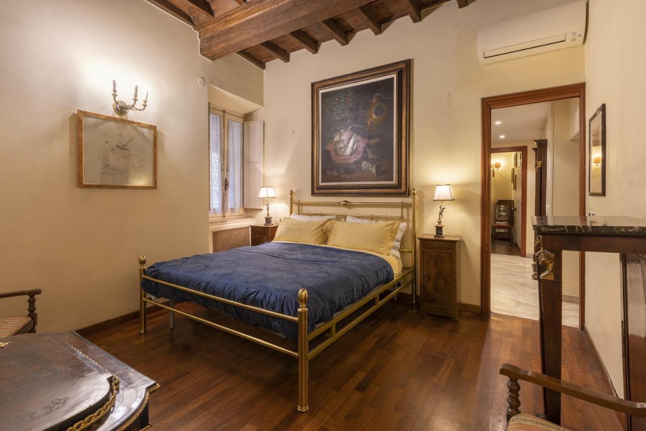 Esclusivo 150 Mq A 3 Minuti Da Piazza Navona Lägenhet